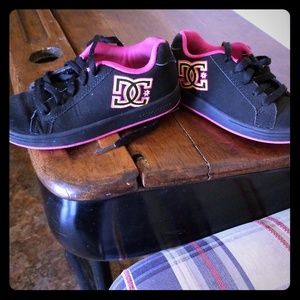 DC shoes